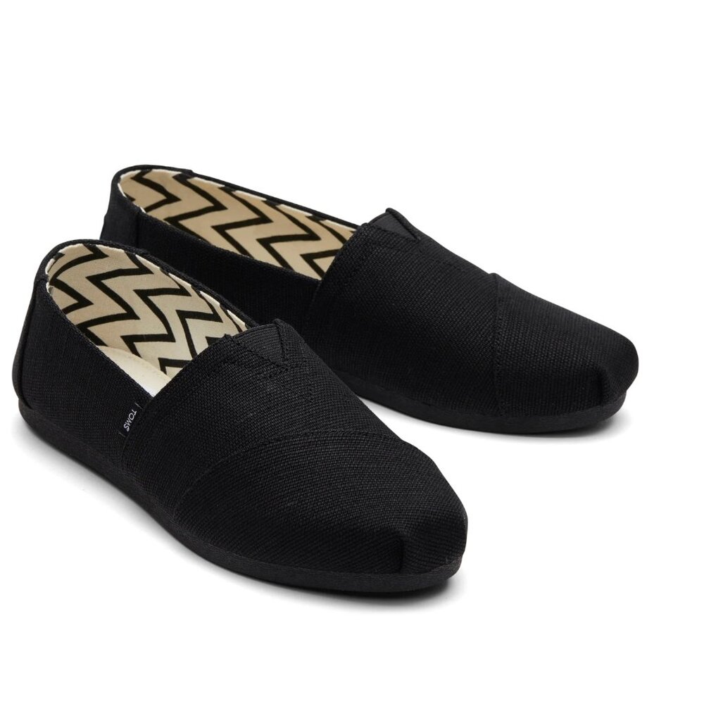Toms Classic Alpargata Canvas Loafer in All Black